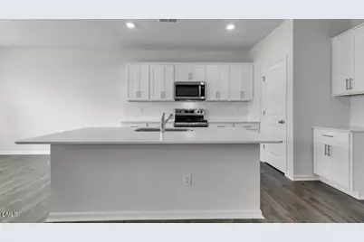 3069 Platinum Circle, West End, NC 27376 - Photo 6