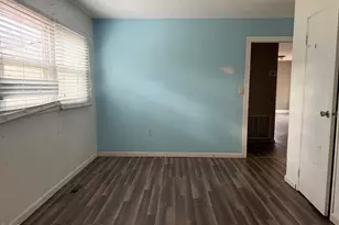 2123 Wiggins St, Burlington, NC 27215 - Photo 10