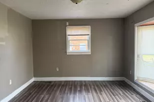 2123 Wiggins St, Burlington, NC 27215 - Photo 4