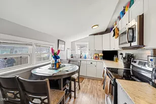 501 Apple St, Burlington, NC 27217 - Photo 2