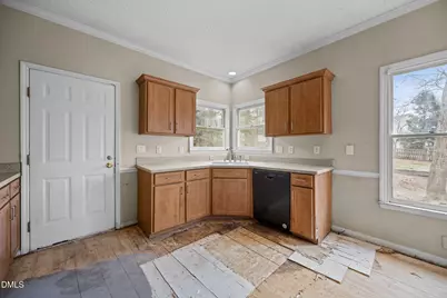 3200 Daingerfield Drive, Raleigh, NC 27616 - Photo 14