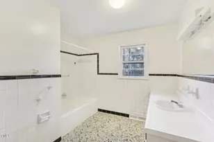 209 High House Rd, Cary, NC 27513 - Photo 20