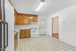 209 High House Rd, Cary, NC 27513 - Photo 10