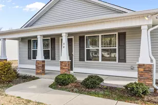 54 Sandcastle Ln, Four Oaks, NC 27524 - Photo 4