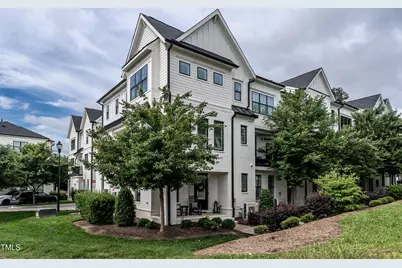 1610 Draper View Loop #101, Raleigh, NC 27608 - Photo 1