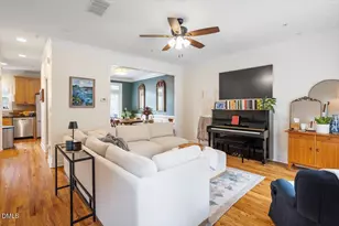 102 Primrose Ln, Carrboro, NC 27510 - Photo 6