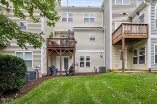 102 Primrose Ln, Carrboro, NC 27510 - Photo 36