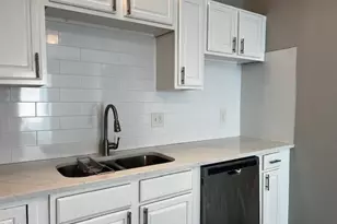 200 W Westbury Dr, Oxford, NC 27565 - Photo 18