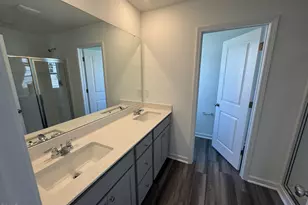 300 Thompson Overlook Wy, Smithfield, NC 27577 - Photo 10