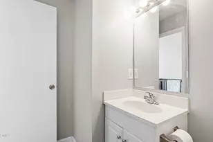 705 Felicia St, Durham, NC 27704 - Photo 16