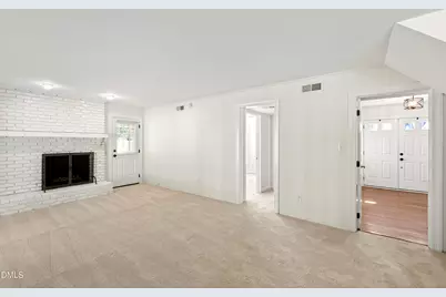 1001 Pebblebrook Drive, Raleigh, NC 27609 - Photo 22