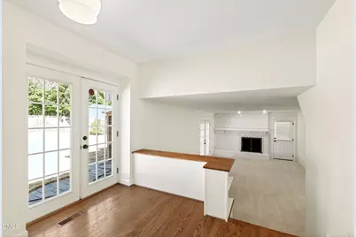 1001 Pebblebrook Drive, Raleigh, NC 27609 - Photo 20