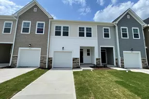 228 Lily Patch Ln, Smithfield, NC 27577 - Photo 2