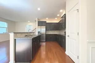 429 Manchester Park Ln, Morrisville, NC 27560 - Photo 6