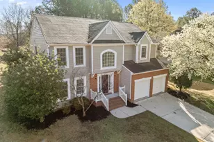 601 Crossing Dr, Durham, NC 27703 - Photo 4