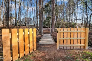 9209 Dakins Ct, Raleigh, NC 27615 - Photo 40