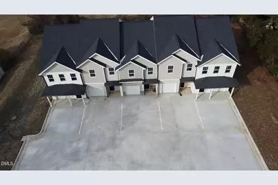 253 N Hickory Street, Angier, NC 27501 - Photo 2