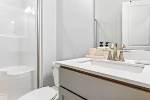 318 Ber Creek Dr, Fuquay Varina, NC 27526 - Photo 12