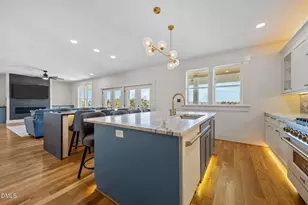 208 Radio Island Rd, Morehead City, NC 28557 - Photo 10