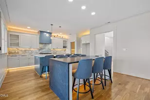 208 Radio Island Rd, Morehead City, NC 28557 - Photo 6