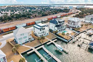 208 Radio Island Rd, Morehead City, NC 28557 - Photo 58