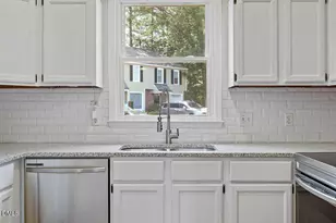 6102 Highcastle Ct, Raleigh, NC 27613 - Photo 12
