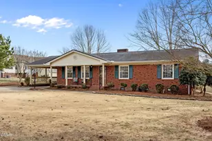 41 Woodcroft Dr, Angier, NC 27501 - Photo 4