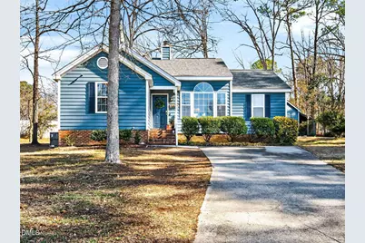 2209 Crampton Place, Raleigh, NC 27604 - Photo 2