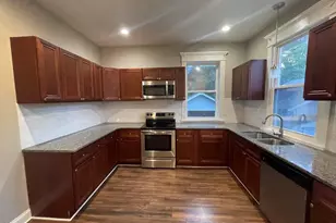 307 E 5th St, Burlington, NC 27215 - Photo 8