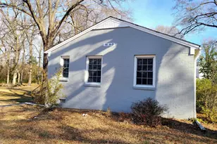 1400 Roslyn Dr, Burlington, NC 27215 - Photo 12