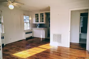 1400 Roslyn Dr, Burlington, NC 27215 - Photo 2