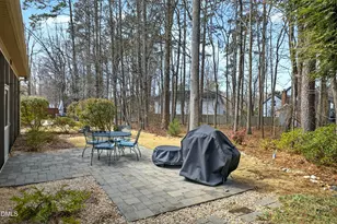 6117 Leesburg Ln, Raleigh, NC 27617 - Photo 32