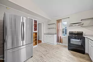 1415 Courtland Dr, Raleigh, NC 27604 - Photo 32