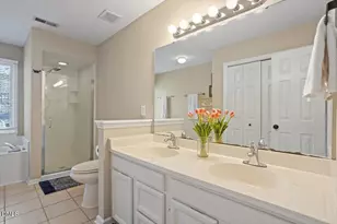 1008 Oak Lake Ct, Raleigh, NC 27606 - Photo 20