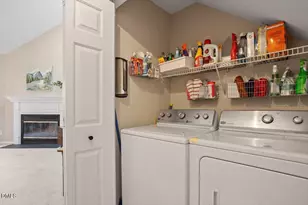 1008 Oak Lake Ct, Raleigh, NC 27606 - Photo 16
