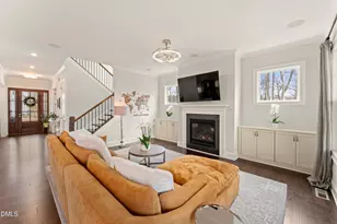 121 Mystic Pine Pl, Apex, NC 27539 - Photo 4