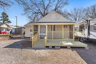 248 Orville St, Henderson, NC 27536 - Photo 2