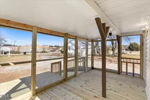 248 Orville St, Henderson, NC 27536 - Photo 6