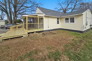 248 Orville St, Henderson, NC 27536 - Photo 4