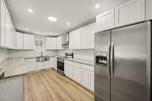 905 Ardmore Dr, Durham, NC 27713 - Photo 8