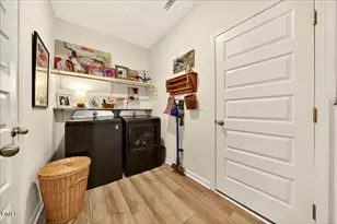 2300 Crestwood Rdg Dr, Durham, NC 27704 - Photo 12