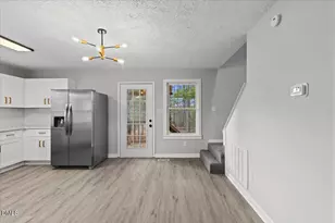 1144 Aquilla Rd, Benson, NC 27504 - Photo 10