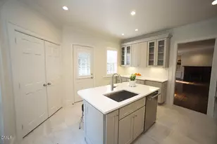 815 Marlowe Rd, Raleigh, NC 27609 - Photo 10