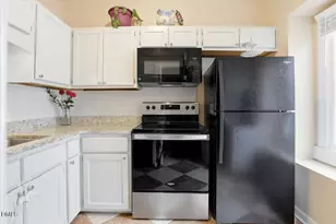 6152 Loch Laural Ln, Raleigh, NC 27613 - Photo 14