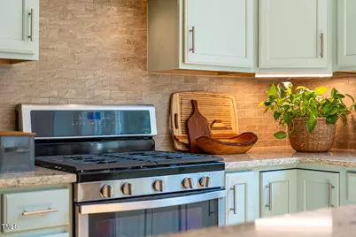 700 Tobacco Farm Way, Chapel Hill, NC 27516 - Photo 24