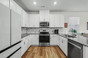 2732 Princess Tree Dr, Raleigh, NC 27616 - Photo 6