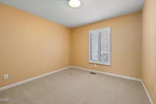 828 Valerie Dr, Raleigh, NC 27606 - Photo 24