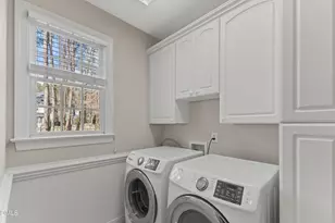 102 Flora Springs Dr, Cary, NC 27519 - Photo 20
