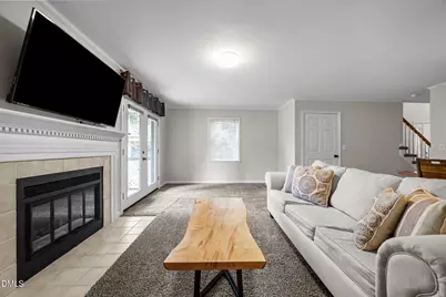 404 Broad Leaf Circle, Raleigh, NC 27613 - Photo 12