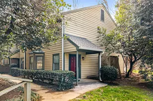 404 Broad Leaf Cir, Raleigh, NC 27613 - Photo 1